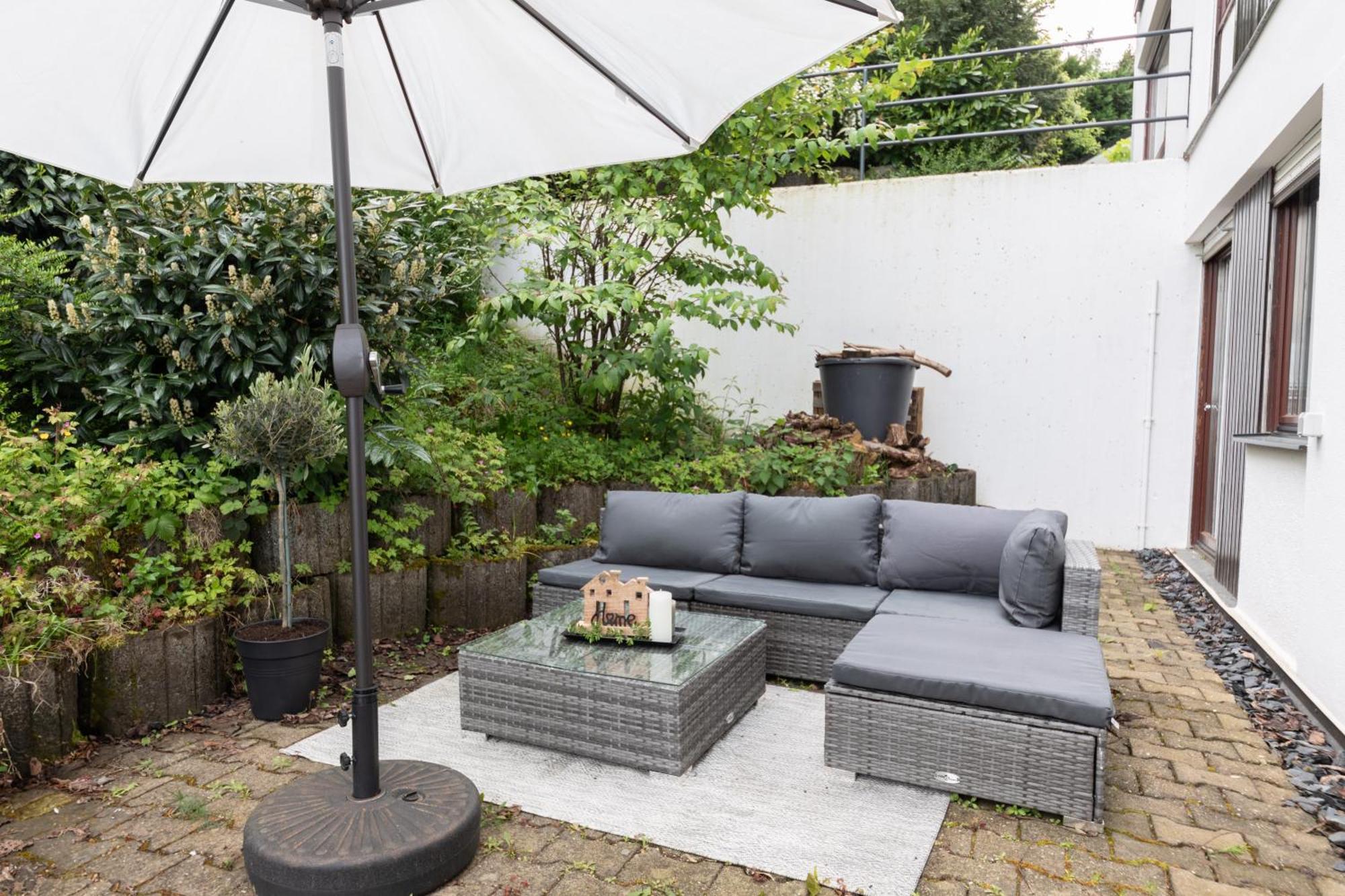 Cozy II Luxurioes Moselview Terrasse Garten Netflix ไลเวน ภายนอก รูปภาพ