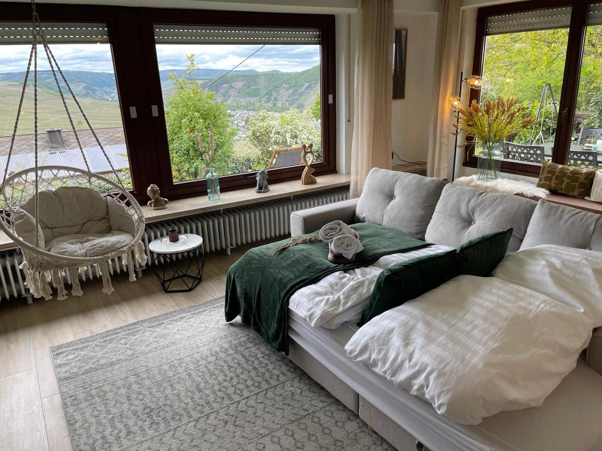 Cozy II Luxurioes Moselview Terrasse Garten Netflix ไลเวน ภายนอก รูปภาพ