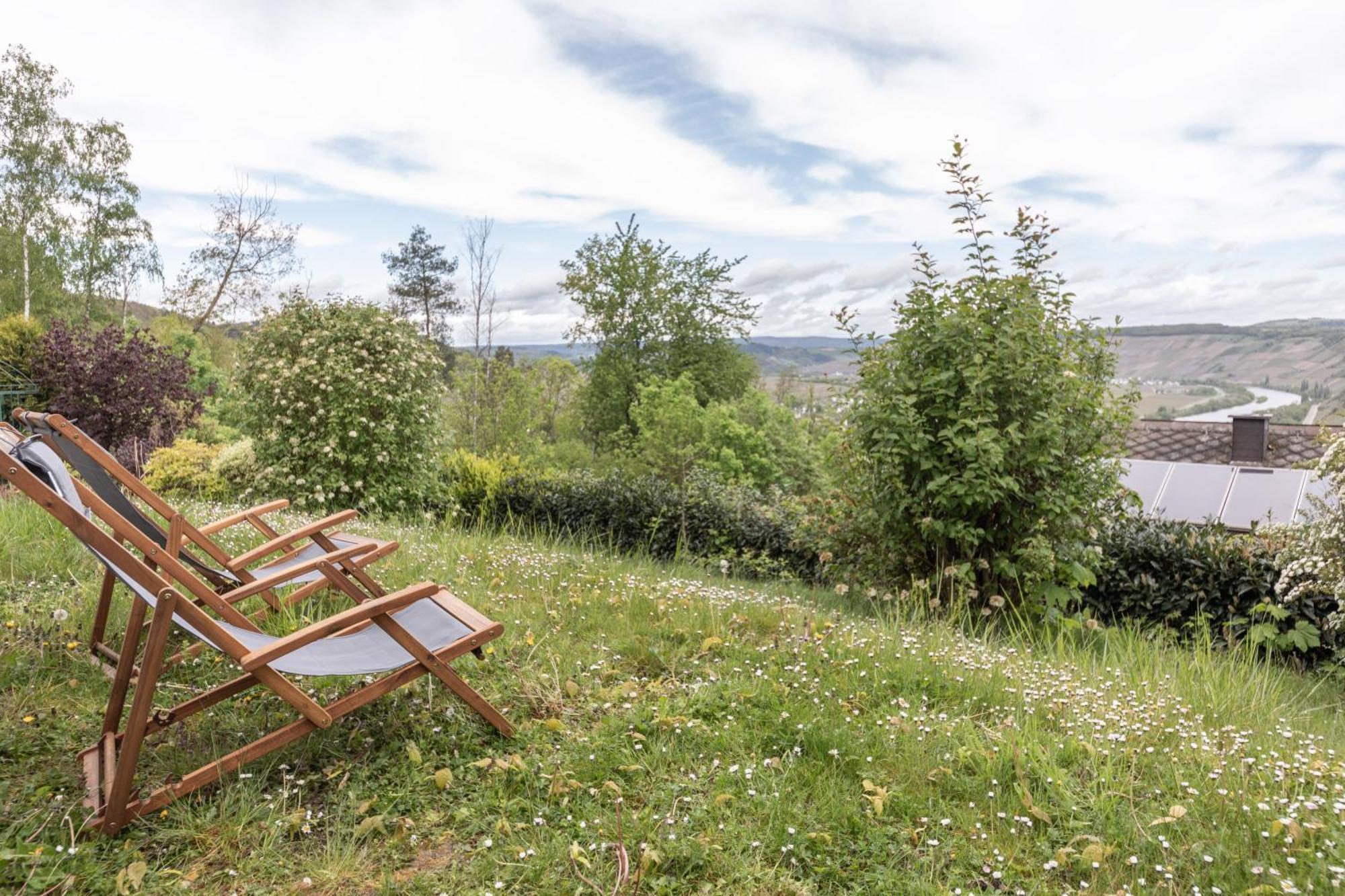Cozy II Luxurioes Moselview Terrasse Garten Netflix ไลเวน ภายนอก รูปภาพ